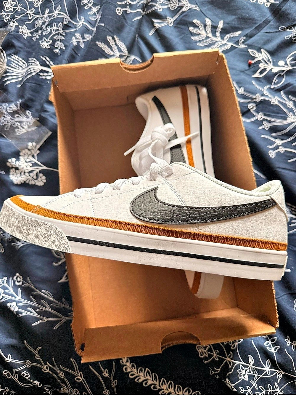 Nike Court Legacy NN White US 11 Sneakers